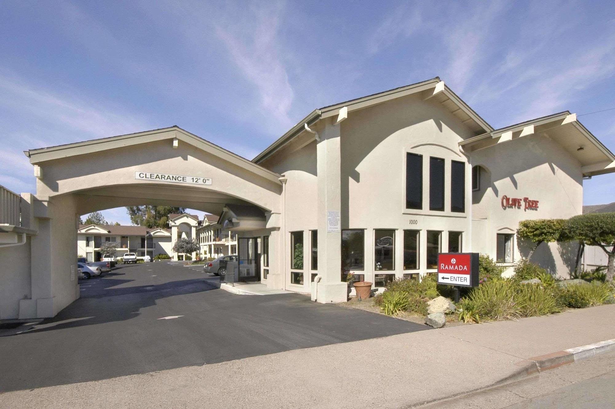 Olive Tree Inn & Suites Σαν Λούις Ομπίσπο Εξωτερικό φωτογραφία