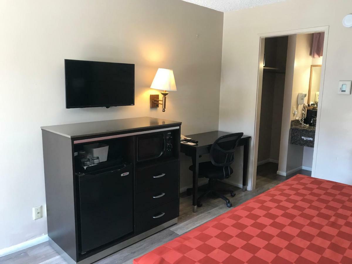 Olive Tree Inn & Suites Σαν Λούις Ομπίσπο Εξωτερικό φωτογραφία