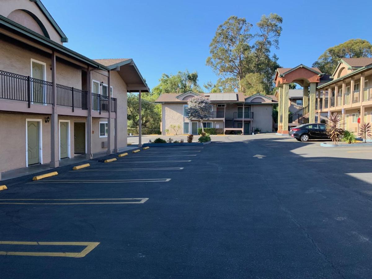 Olive Tree Inn & Suites Σαν Λούις Ομπίσπο Εξωτερικό φωτογραφία