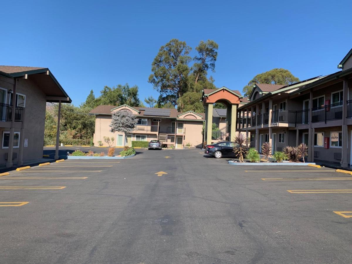 Olive Tree Inn & Suites Σαν Λούις Ομπίσπο Εξωτερικό φωτογραφία