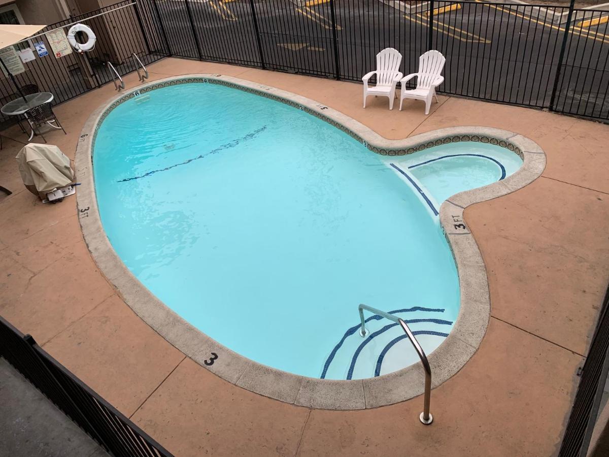 Olive Tree Inn & Suites Σαν Λούις Ομπίσπο Εξωτερικό φωτογραφία